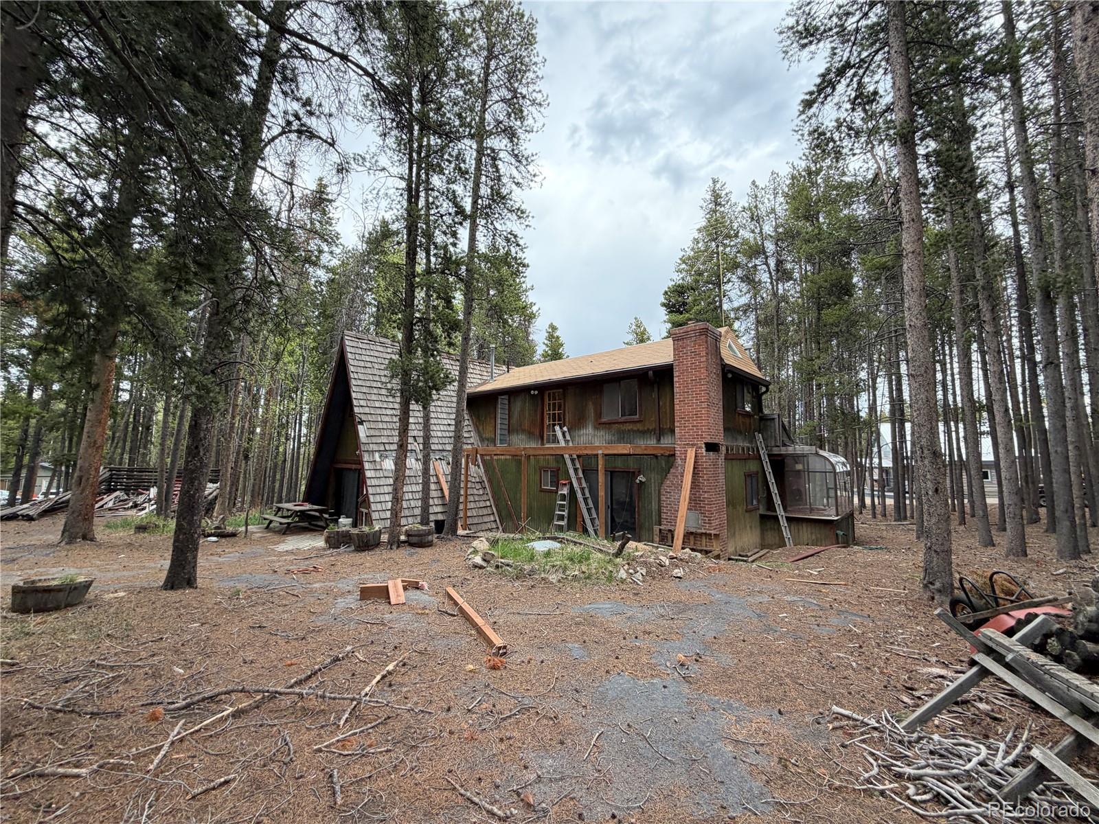 398 Deer Road