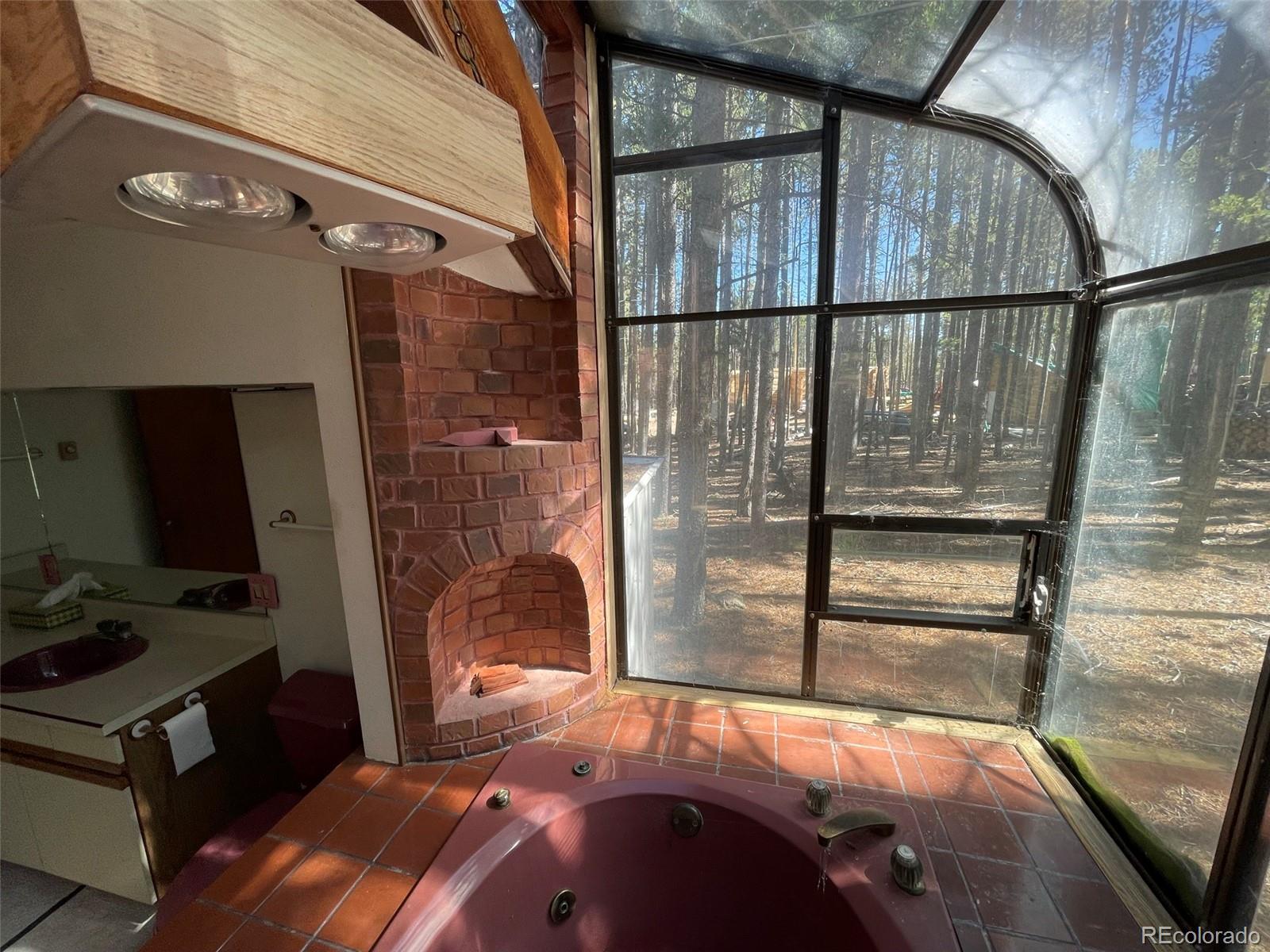 398 Deer Road