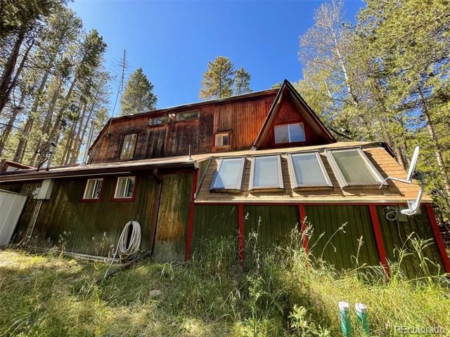 398 Deer Road