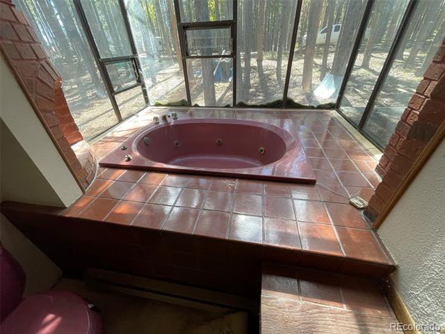398 Deer Road