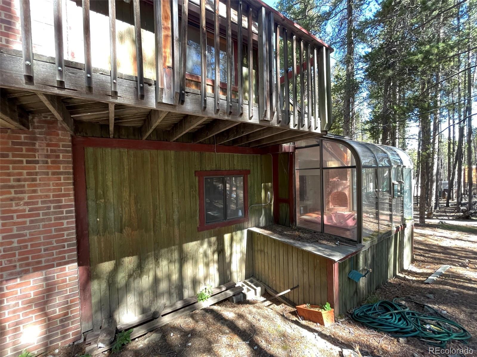 398 Deer Road