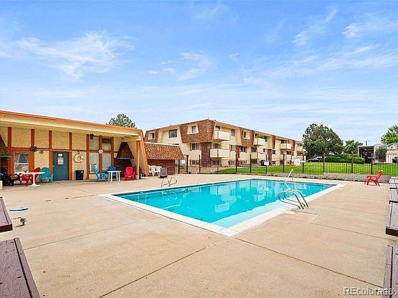 10211 Ura Lane Unit: 1-301
