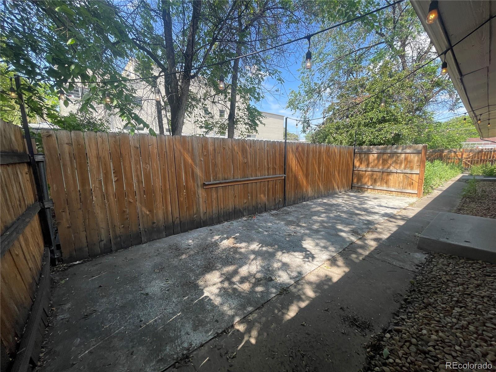 1930 Dallas Street