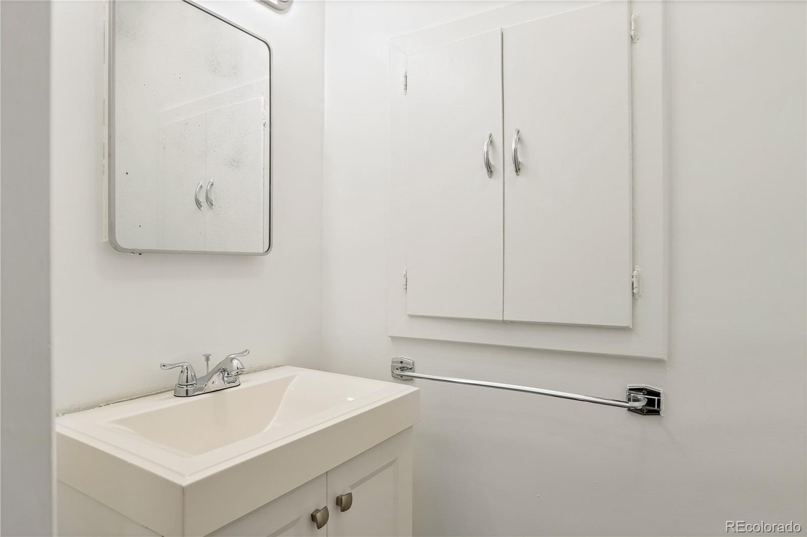 1713 18th Avenue Unit: 2