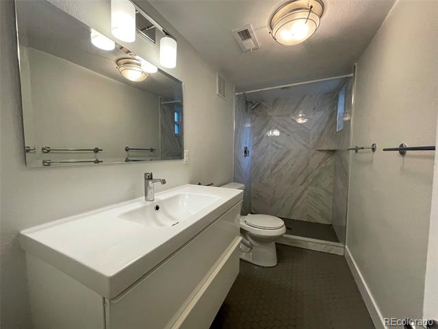 1691 Monroe Street Unit: Basement