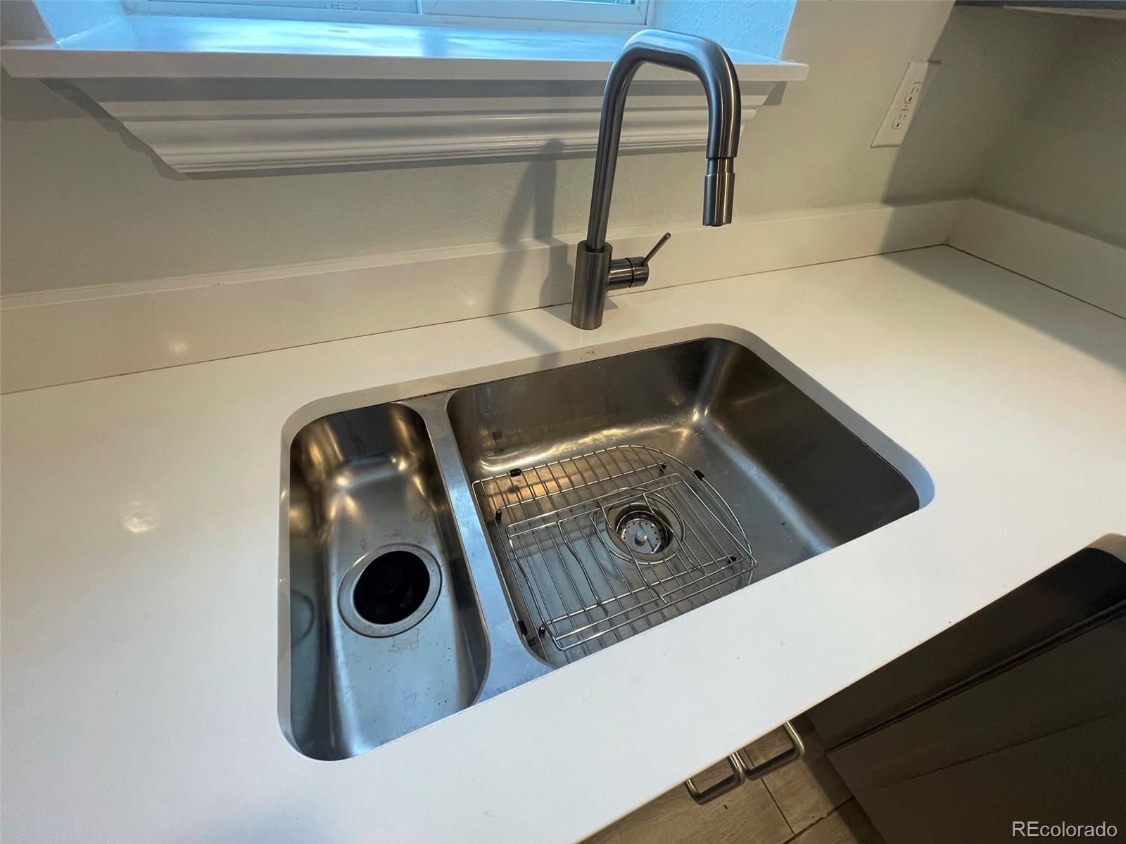 1691 Monroe Street Unit: Basement