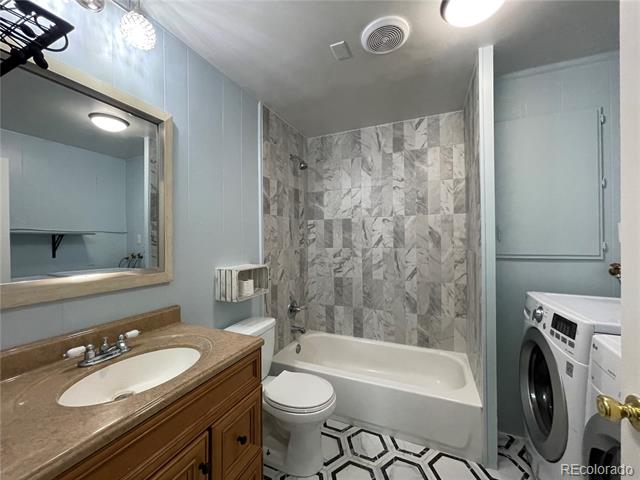 1382 Flintwood Road