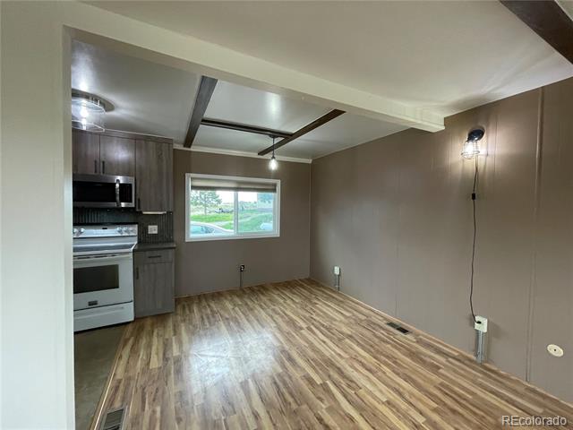 1382 Flintwood Road