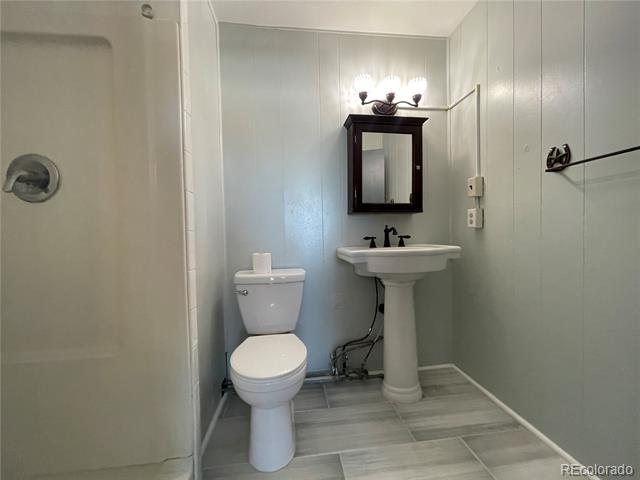 1382 Flintwood Road