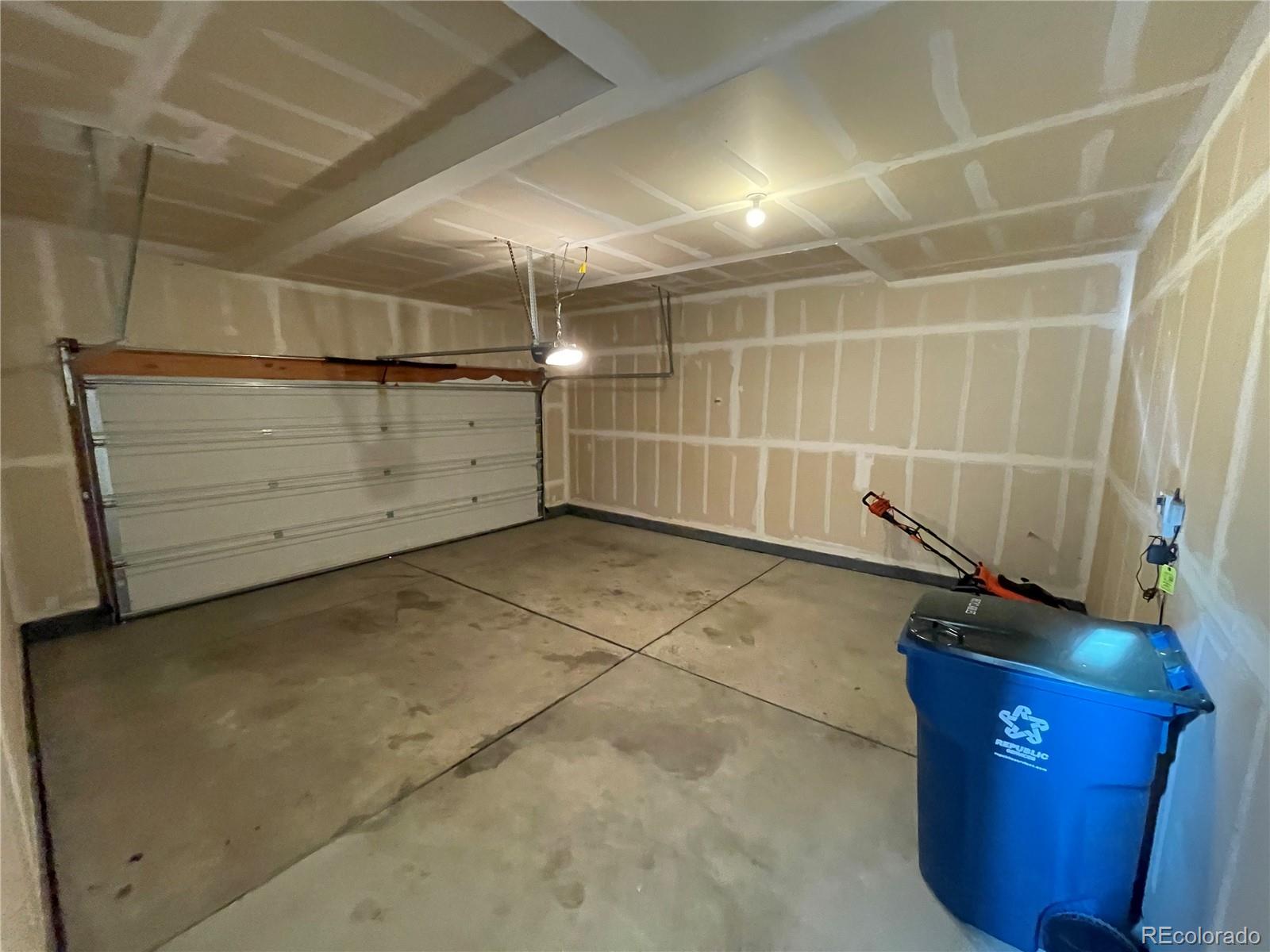 10951 Touchstone Loop