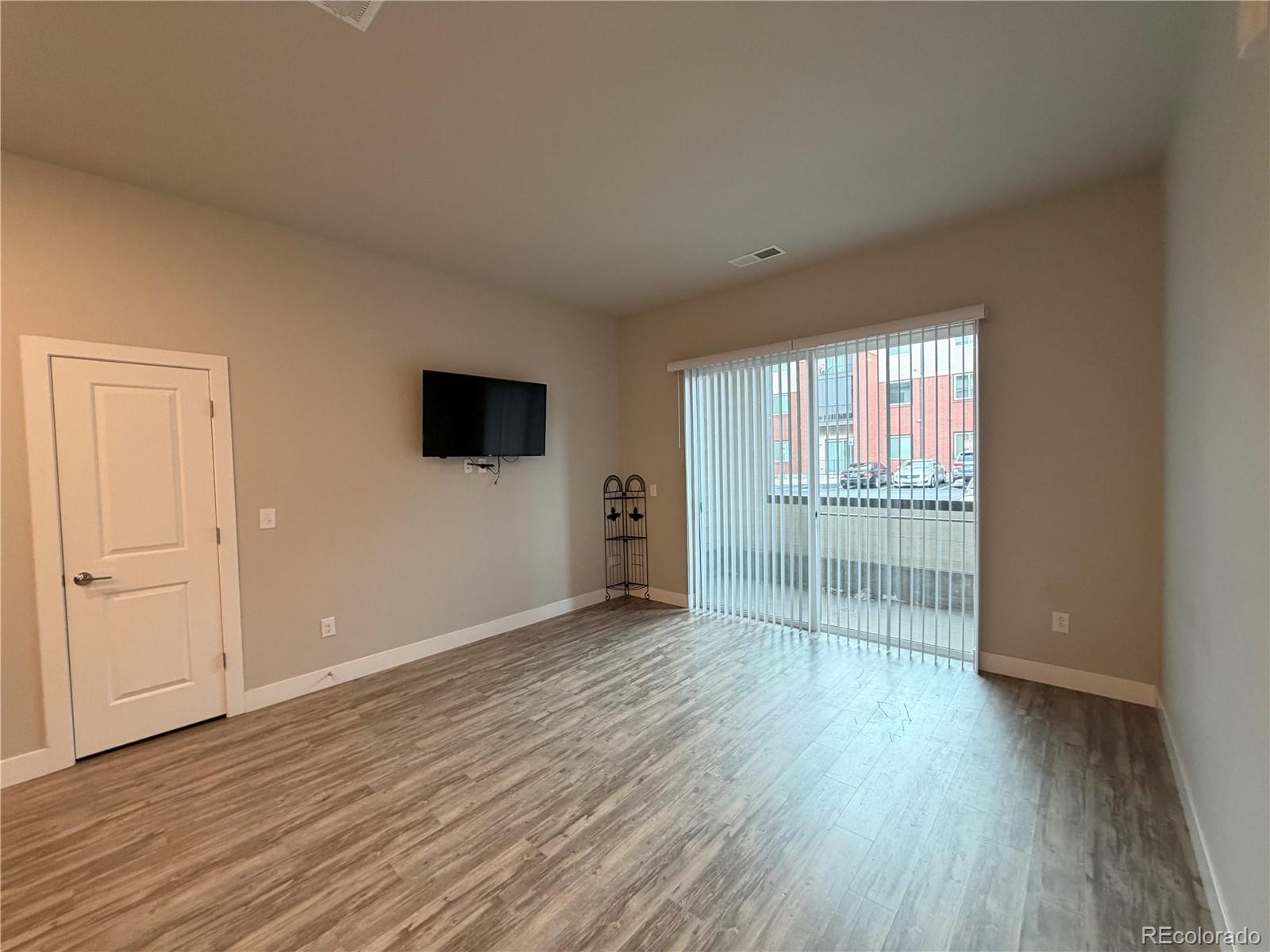 14341 E Tennessee Avenue Unit: 104