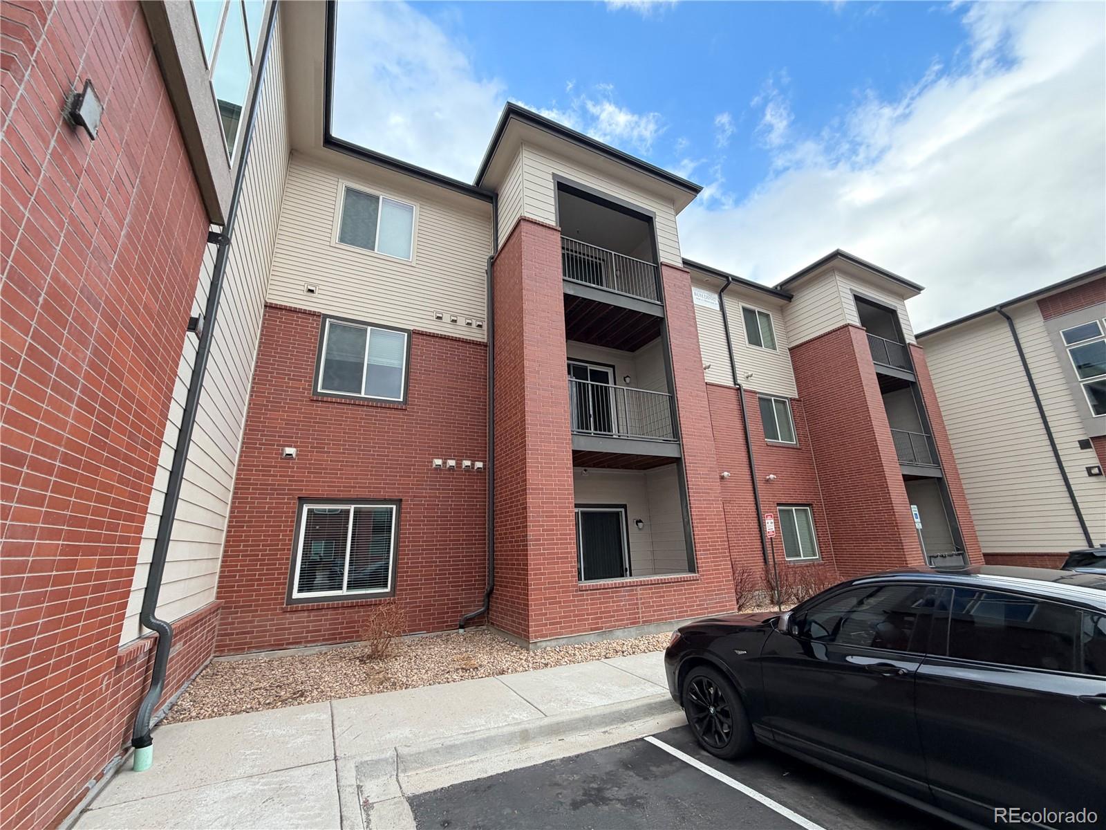 14341 E Tennessee Avenue Unit: 104