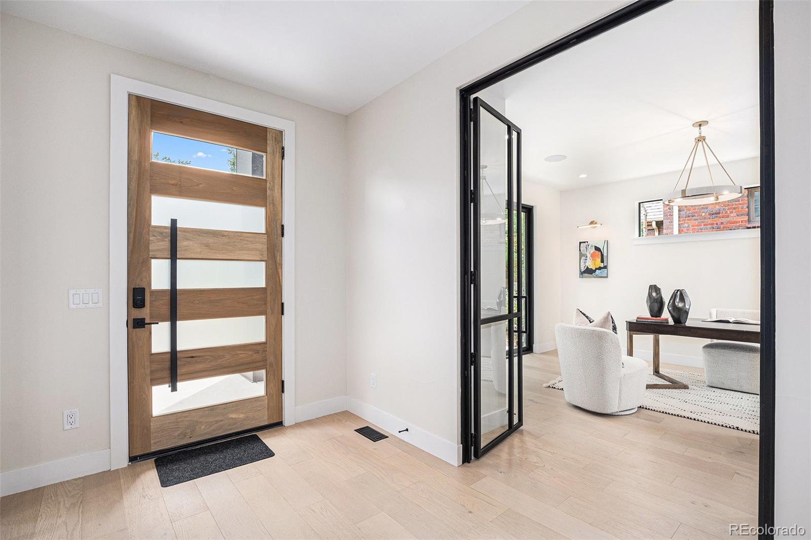 127 S Humboldt Street