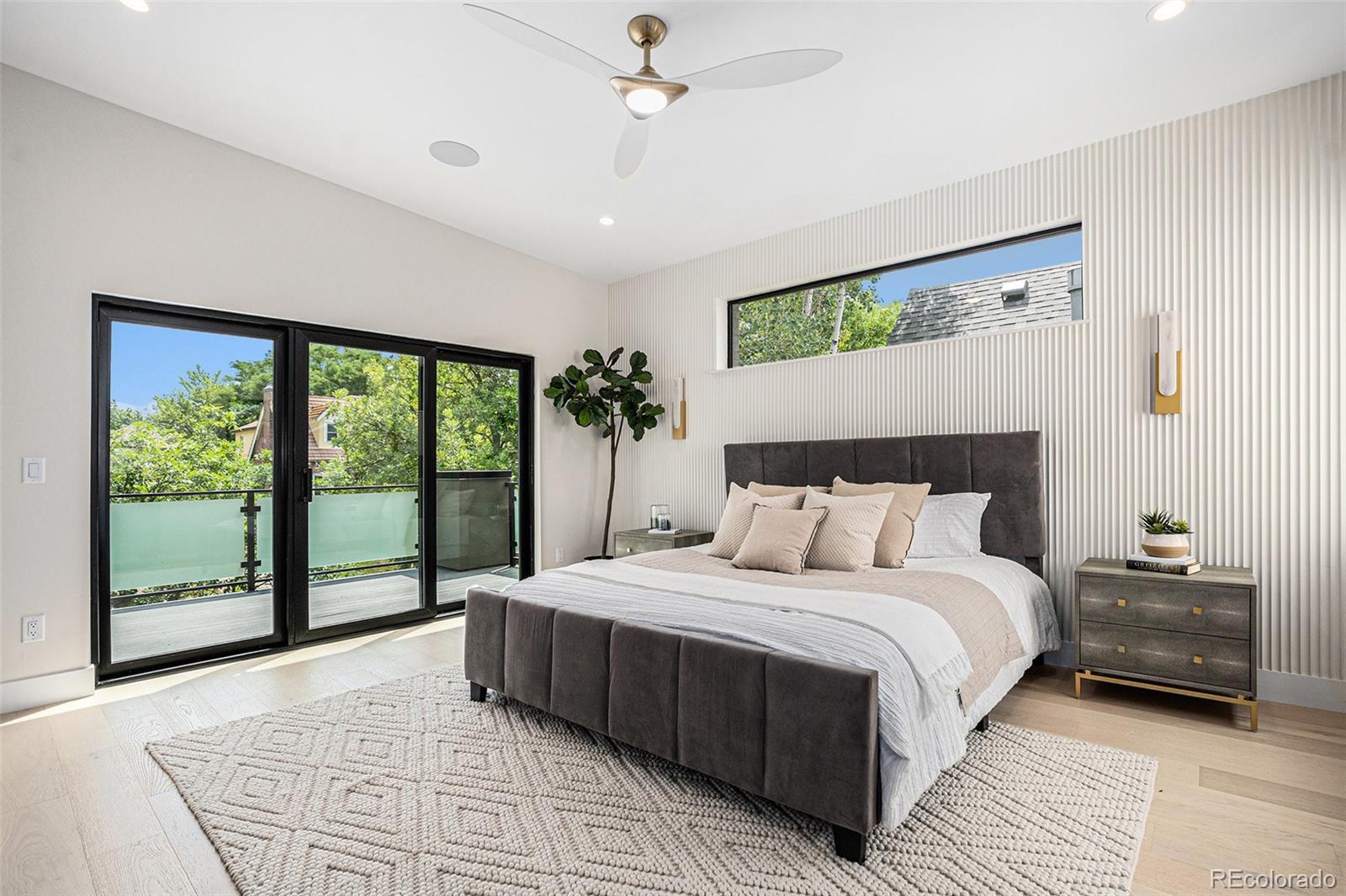 127 S Humboldt Street