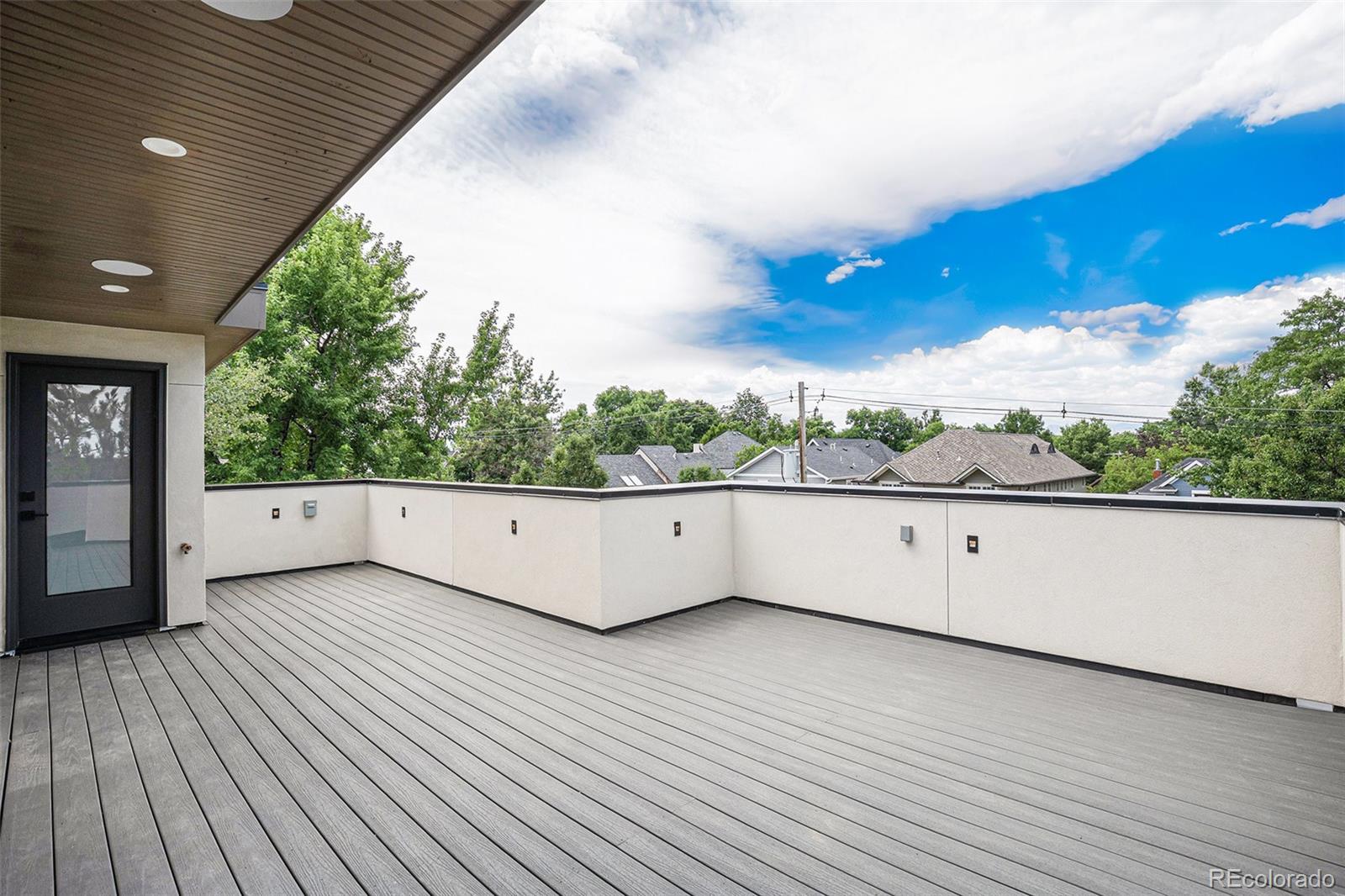 127 S Humboldt Street