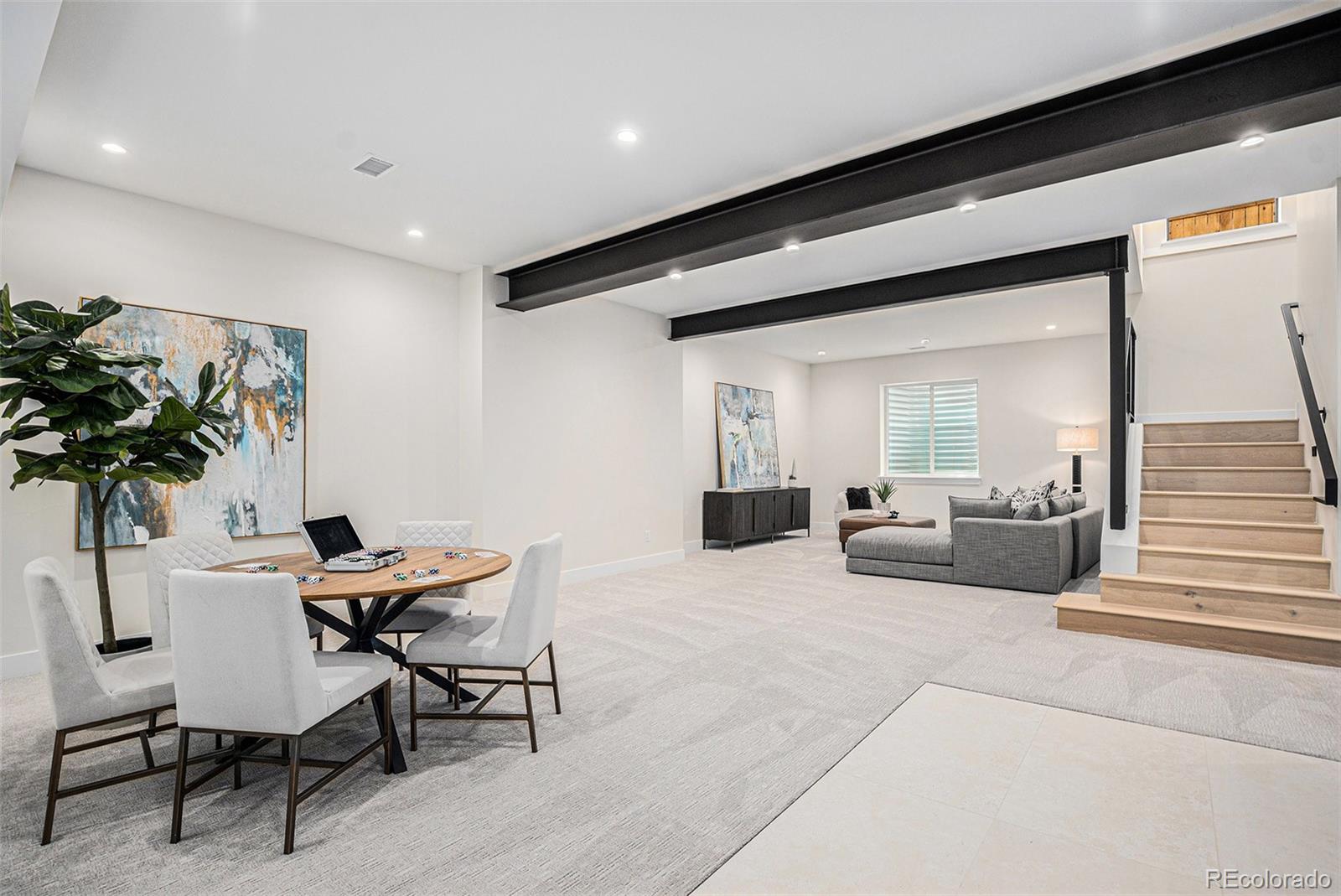 127 S Humboldt Street