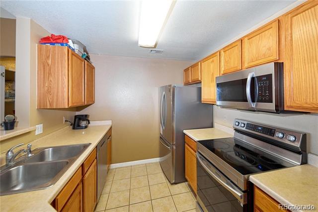 7440 S Blackhawk Street Unit: 12106