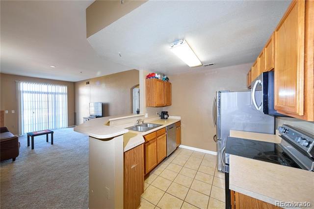 7440 S Blackhawk Street Unit: 12106