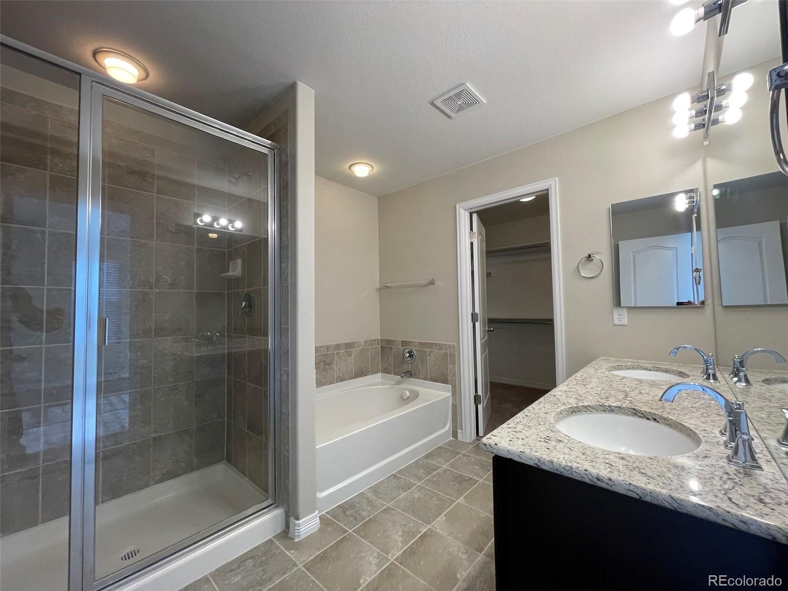 8405 Canyon Rim Trail