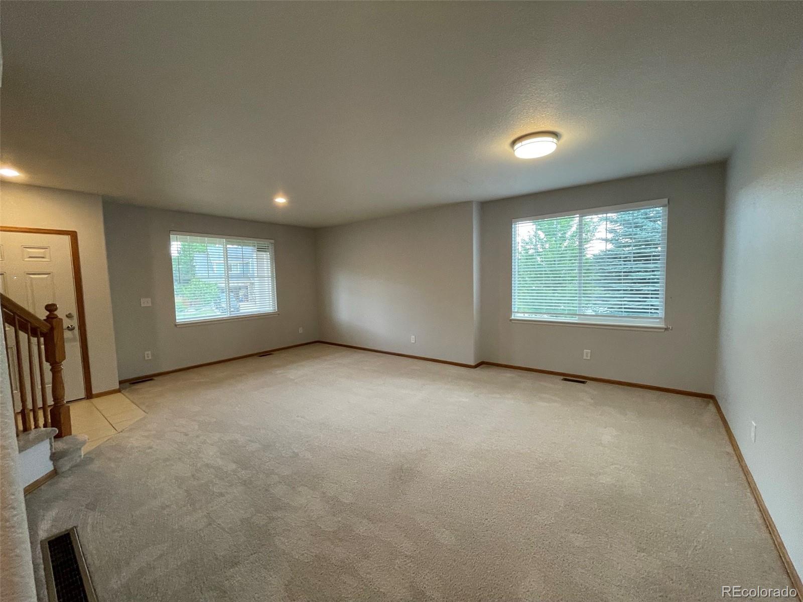 2284 Dogwood Circle