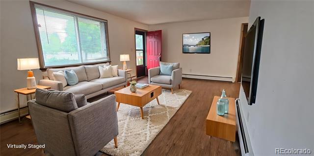1002 Harmon Place Unit: 1002