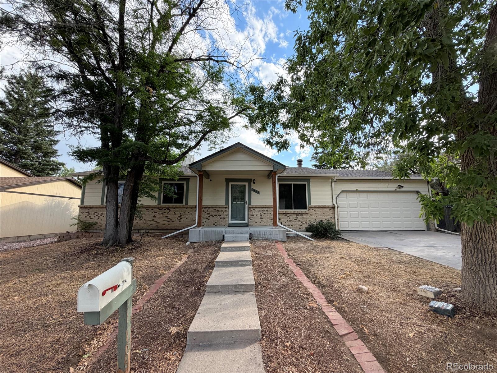 3815 S Pitkin Circle