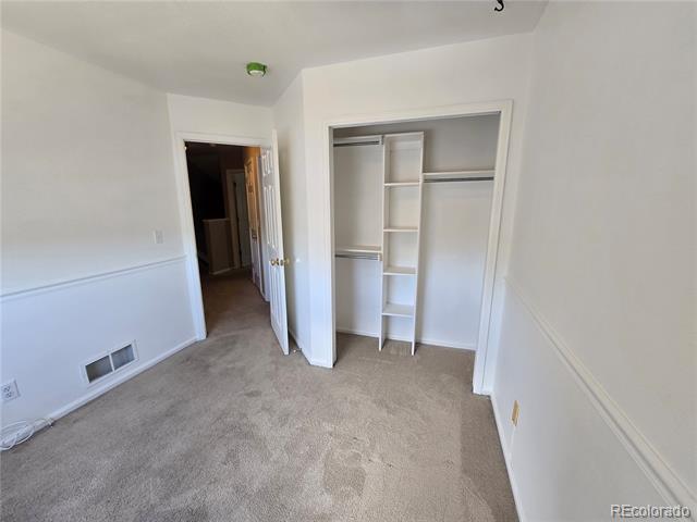 2950 Neil Drive Unit: 4
