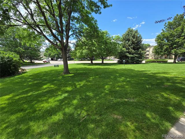 2950 Neil Drive Unit: 4