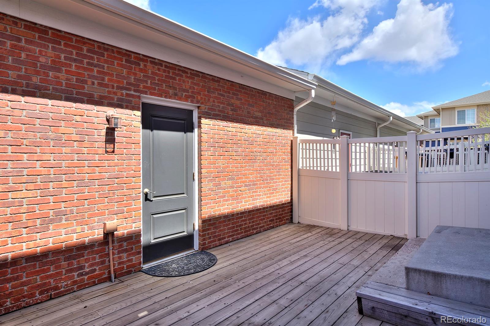 3833 W 118th Place
