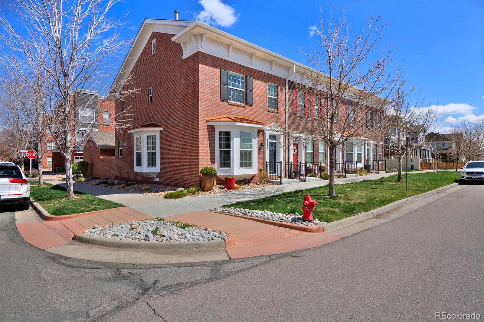 3833 W 118th Place
