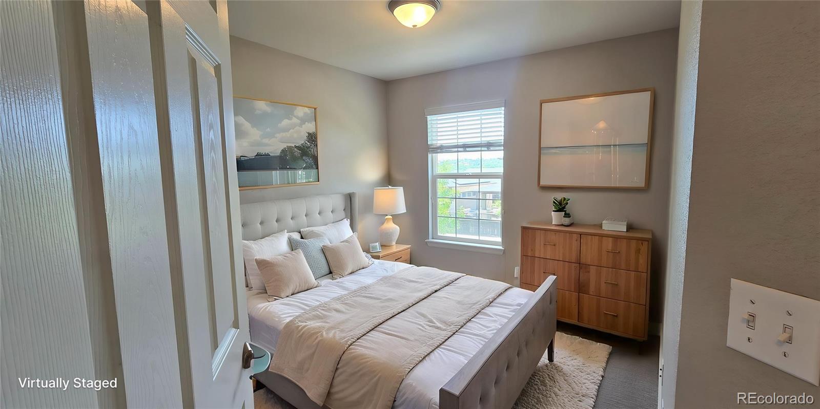 3833 W 118th Place