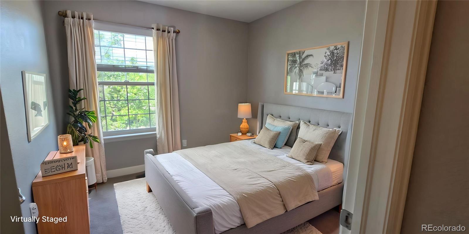 3833 W 118th Place