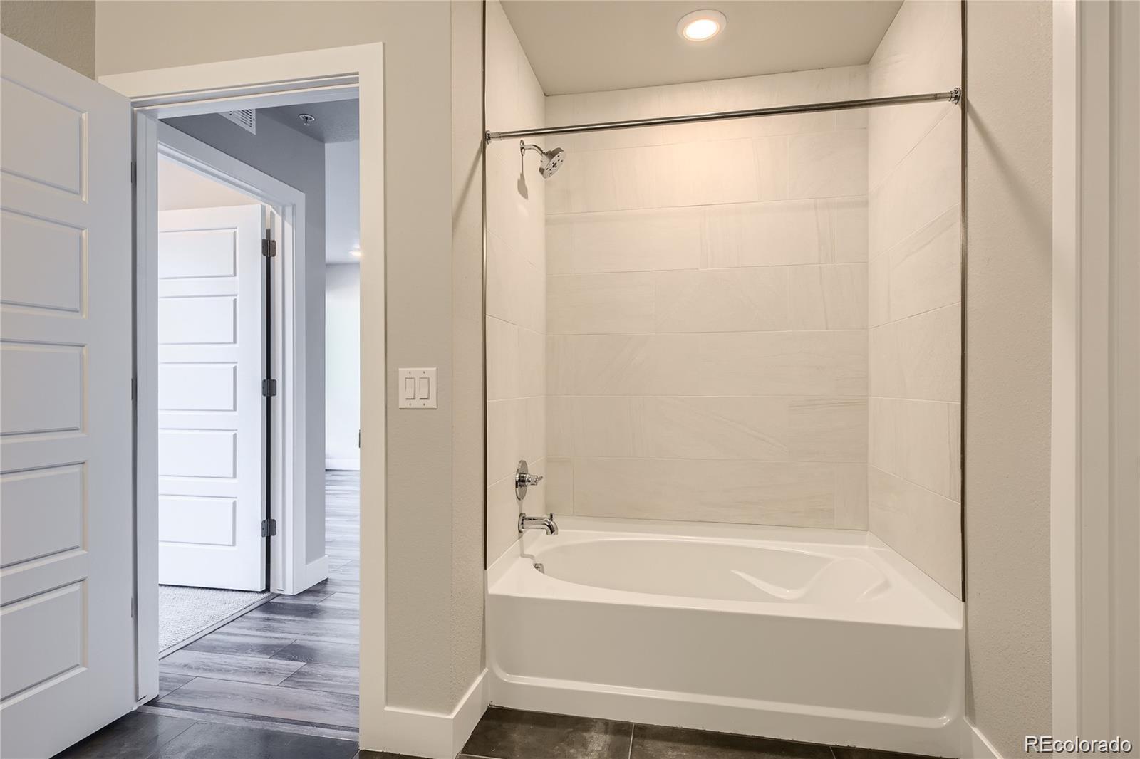 20 Wilcox Street Unit: 518