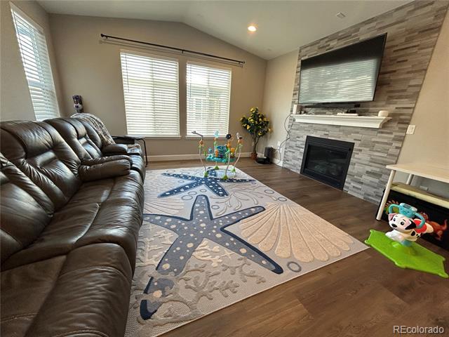 7933 S Kewaunee Way