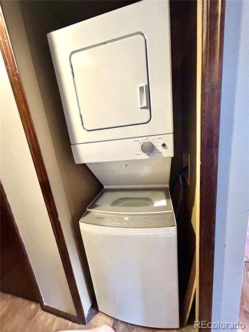 14211 E Dickinson Drive Unit: C