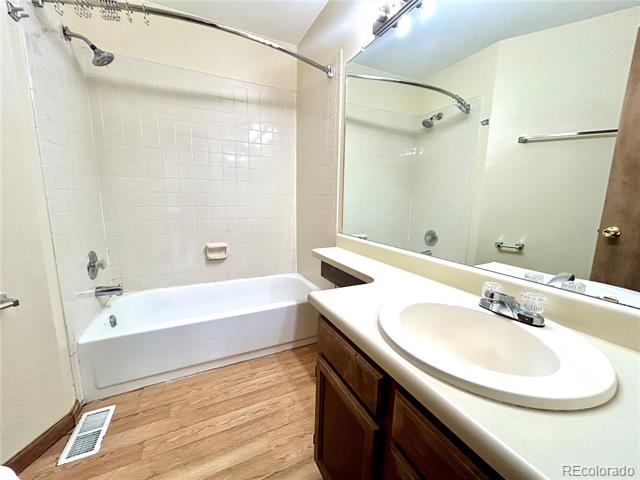 14211 E Dickinson Drive Unit: C