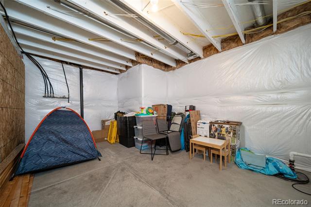 1208 Lanceleaf Court