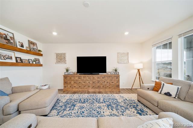 1208 Lanceleaf Court