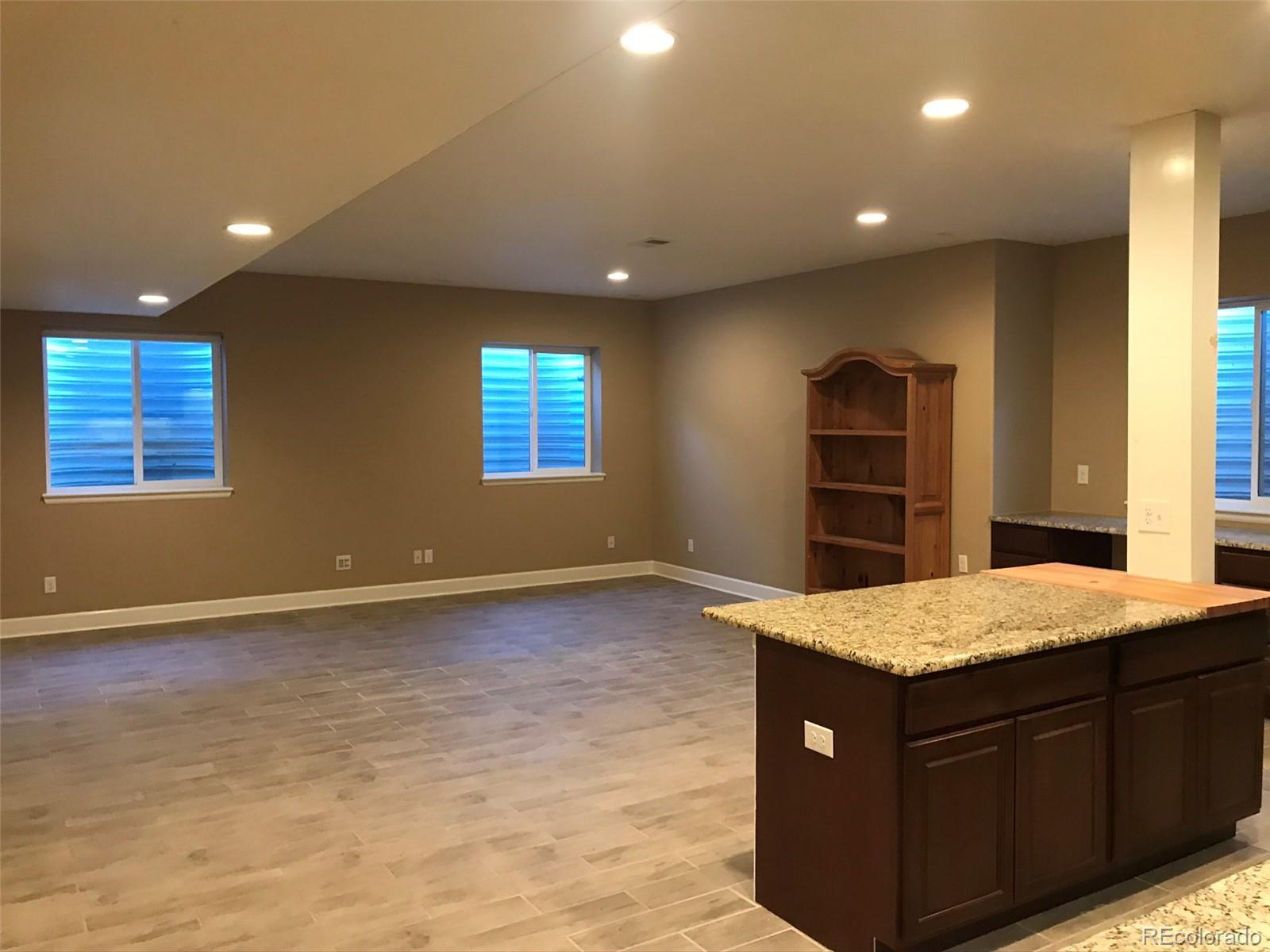 6885 Lynch Lane Unit: Basement