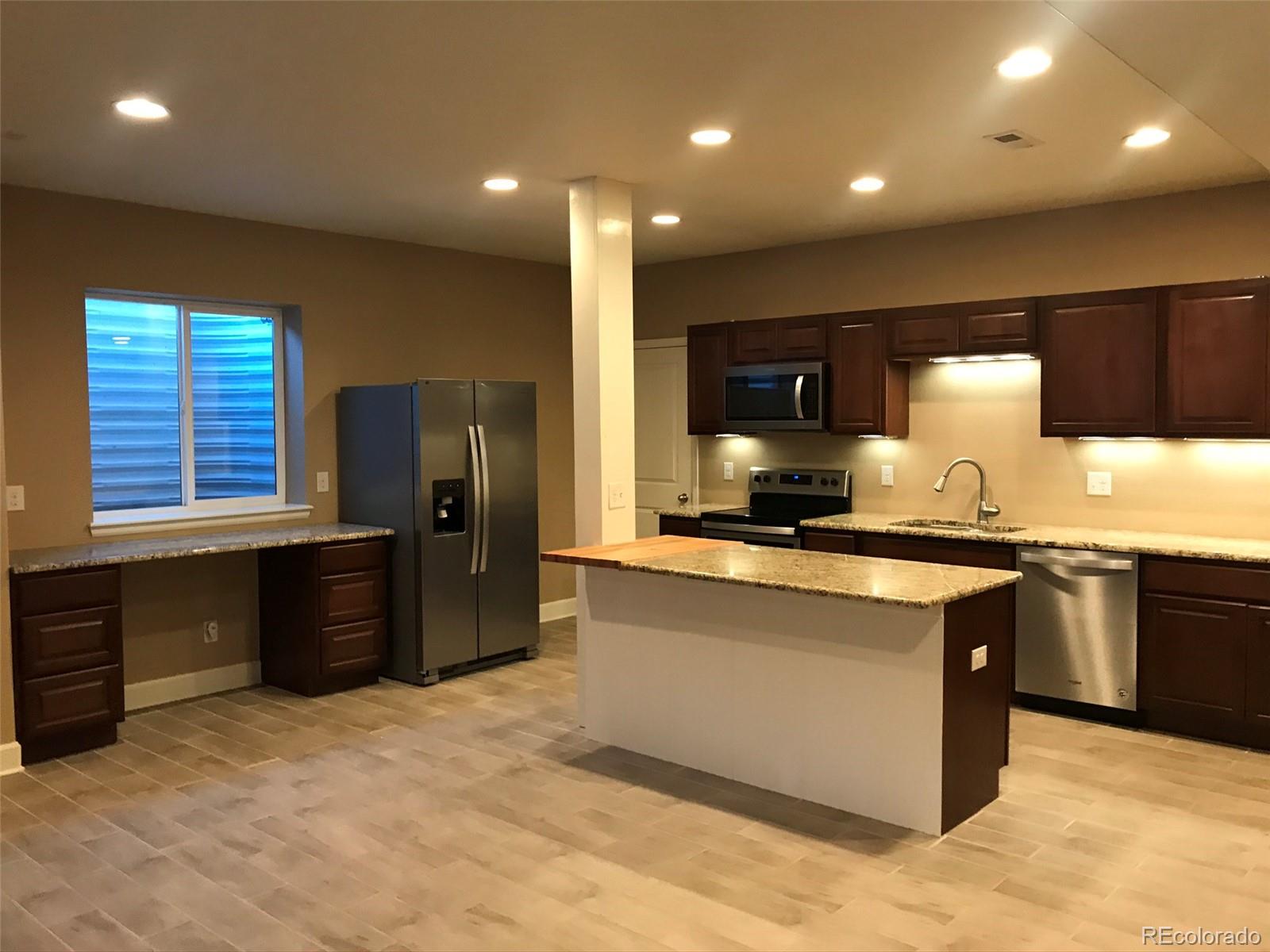 6885 Lynch Lane Unit: Basement