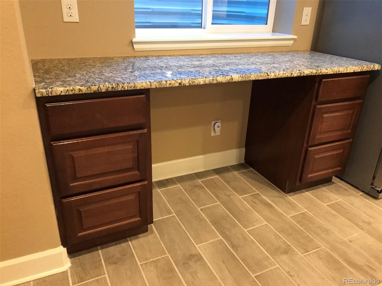 6885 Lynch Lane Unit: Basement