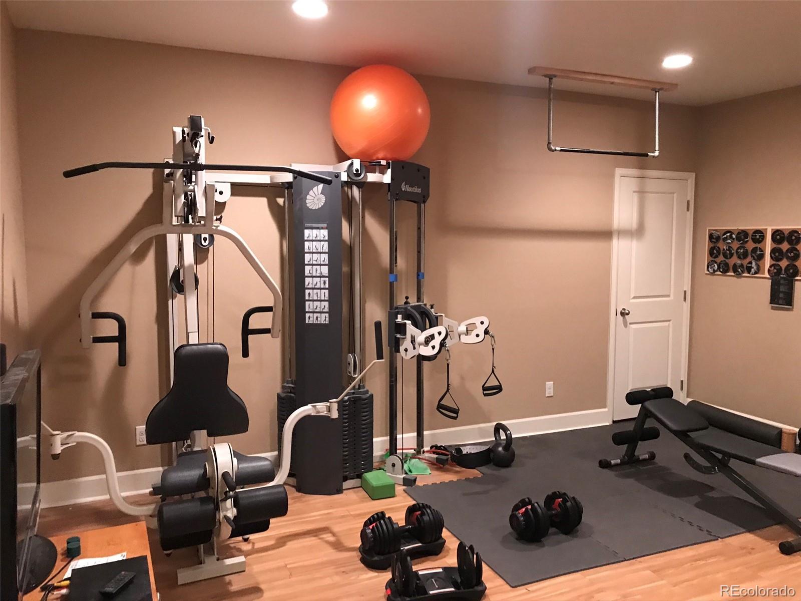 6885 Lynch Lane Unit: Basement