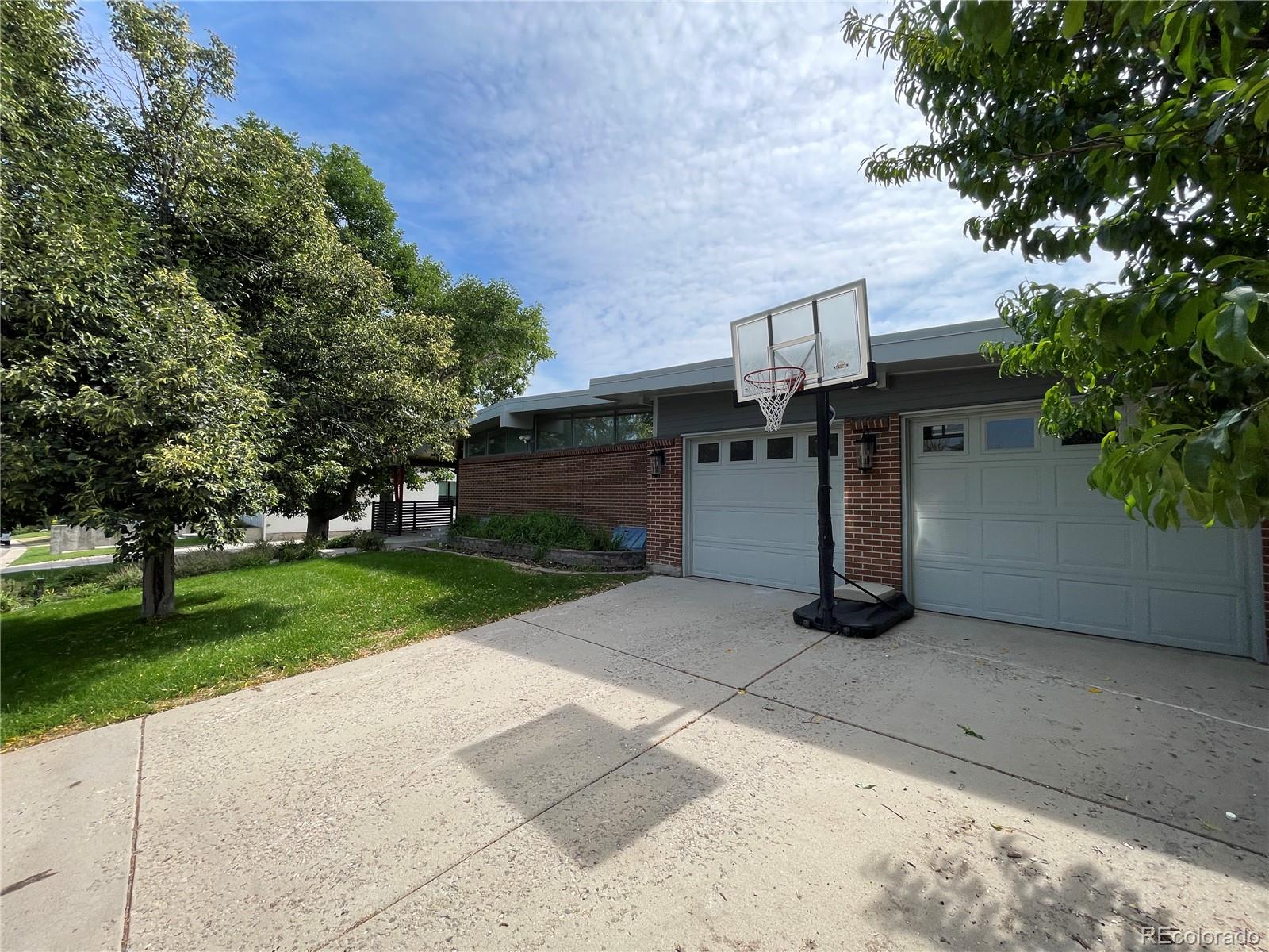 5974 S Milwaukee Way