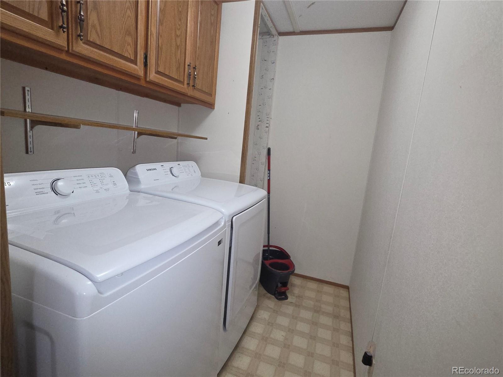 8201 S SantaFe Drive