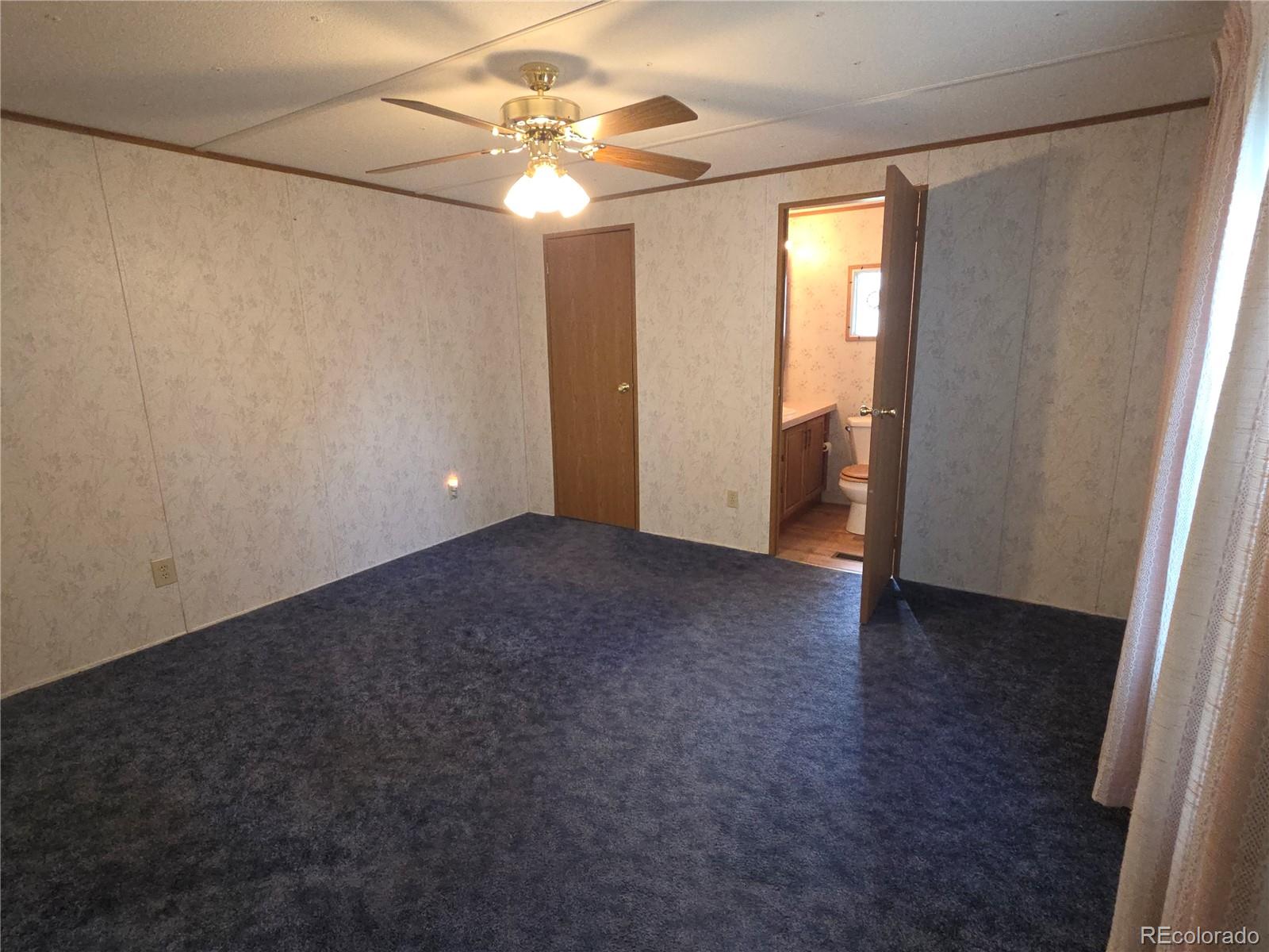 8201 S SantaFe Drive