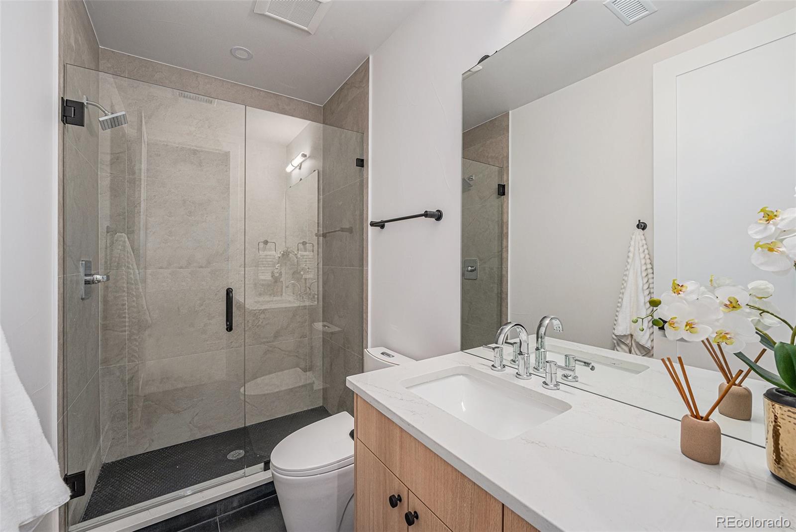 1023 S Emerson Street