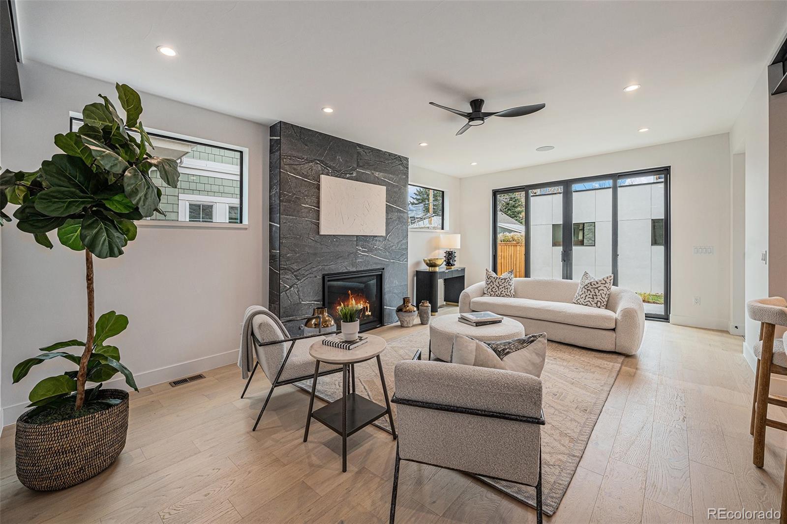 1023 S Emerson Street