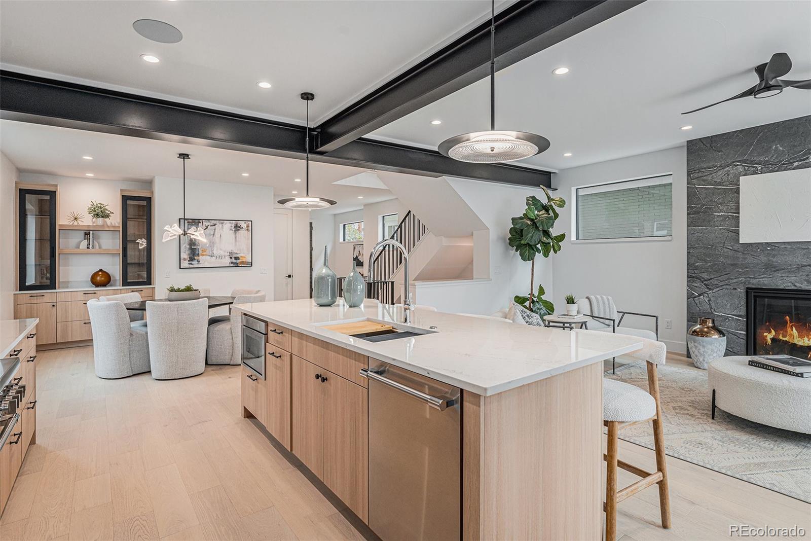 1023 S Emerson Street