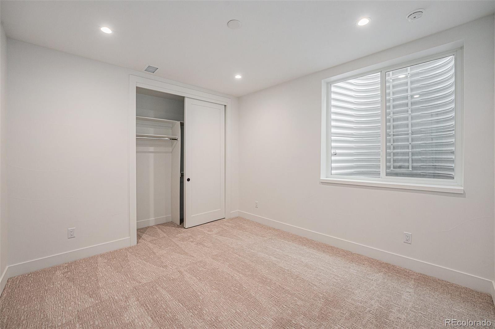 1023 S Emerson Street