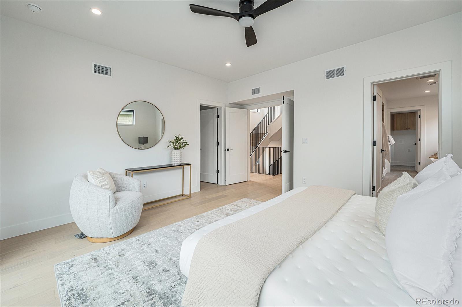 1023 S Emerson Street